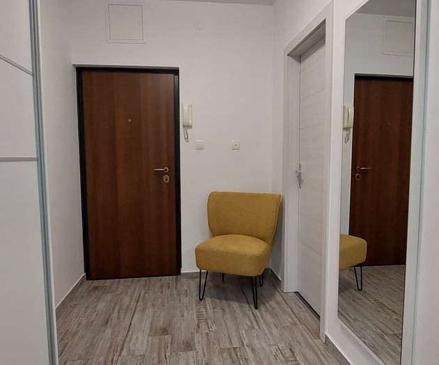 Mari Split