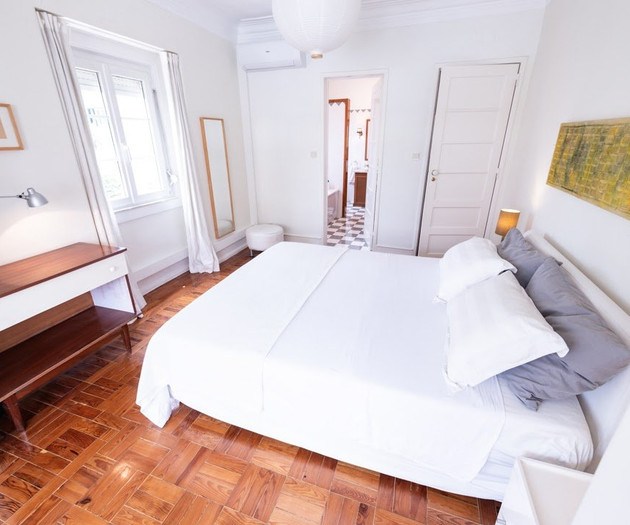 2-Bedroom Panoramic City & River Views | Graça