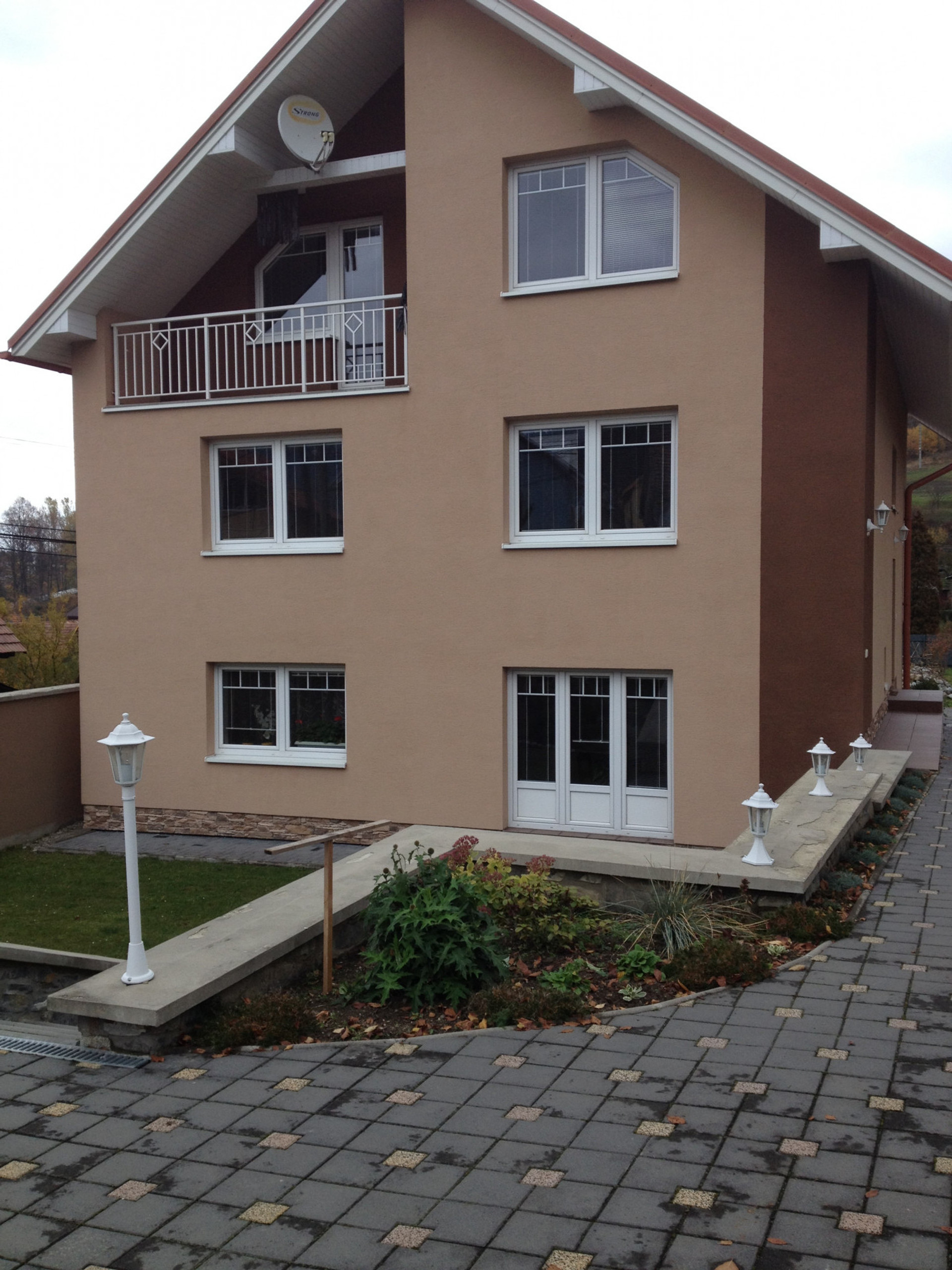 Front Hofseite