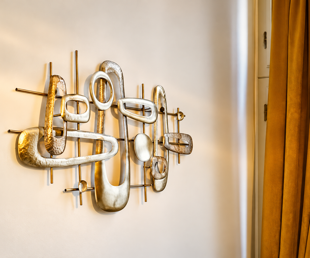 Hound Deluxe Suite | Historic Vysehrad Luxury