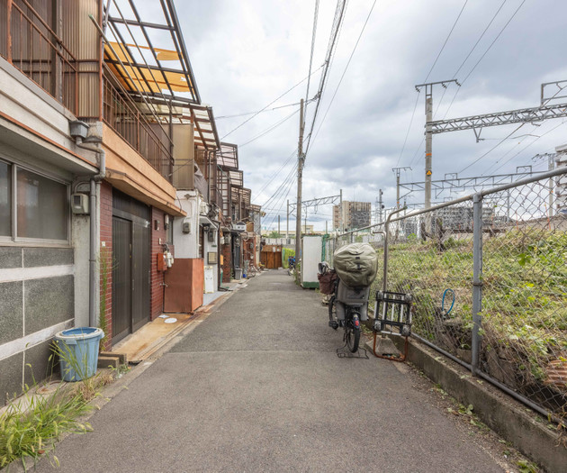 50㎡ 2-Story House / Direct Train to Osaka Station
