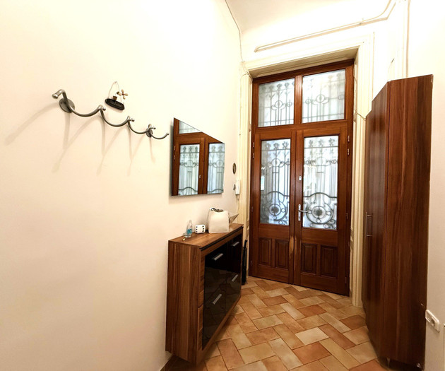 Entrance hall with wooden doors