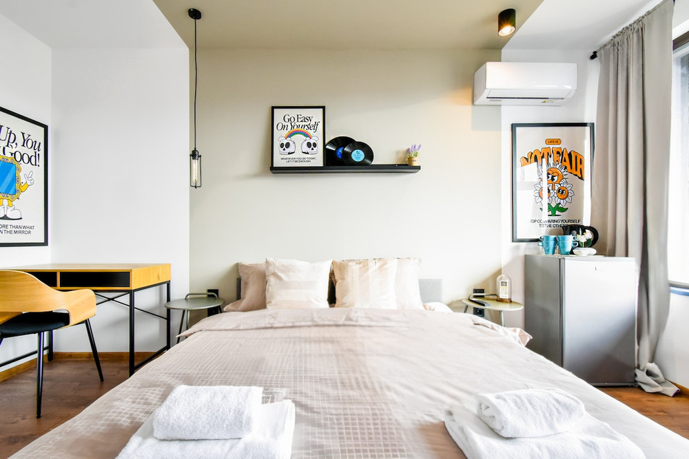 Private Room | Desk | Fridge | Views | Terrace preview
