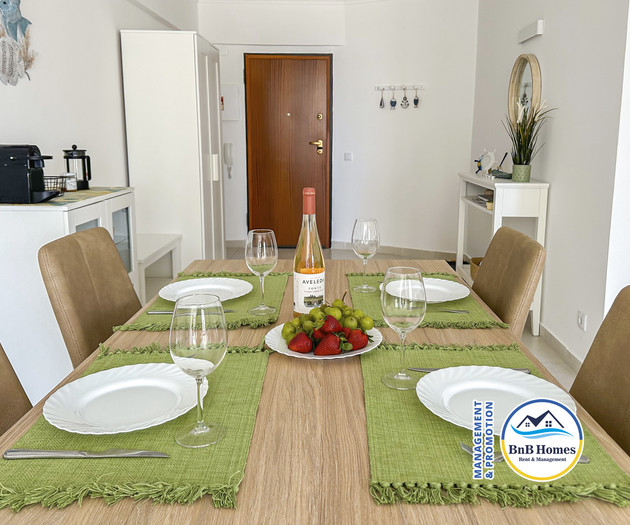 BnB Homes vibrant Ocean View terraced apartment