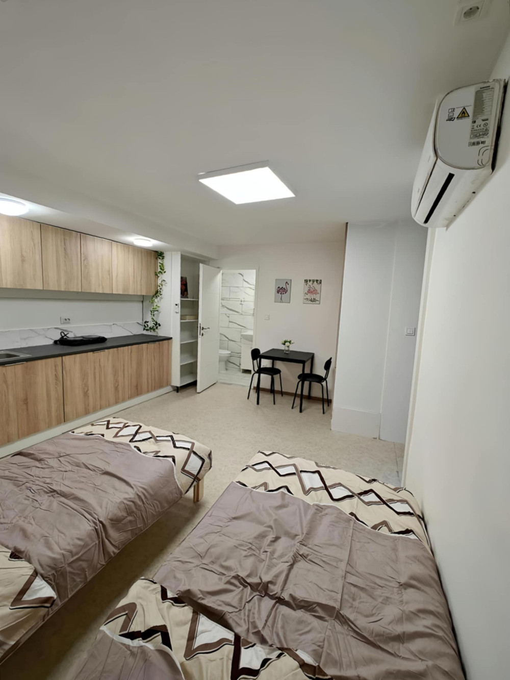 Renovated studio in the city center preview