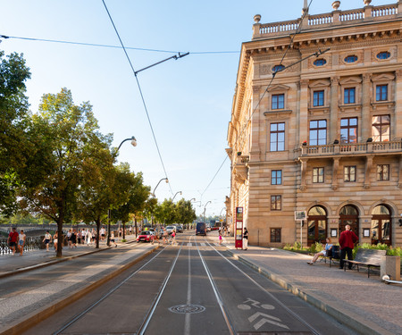 Unique 3-bedroom apartment by the National theater