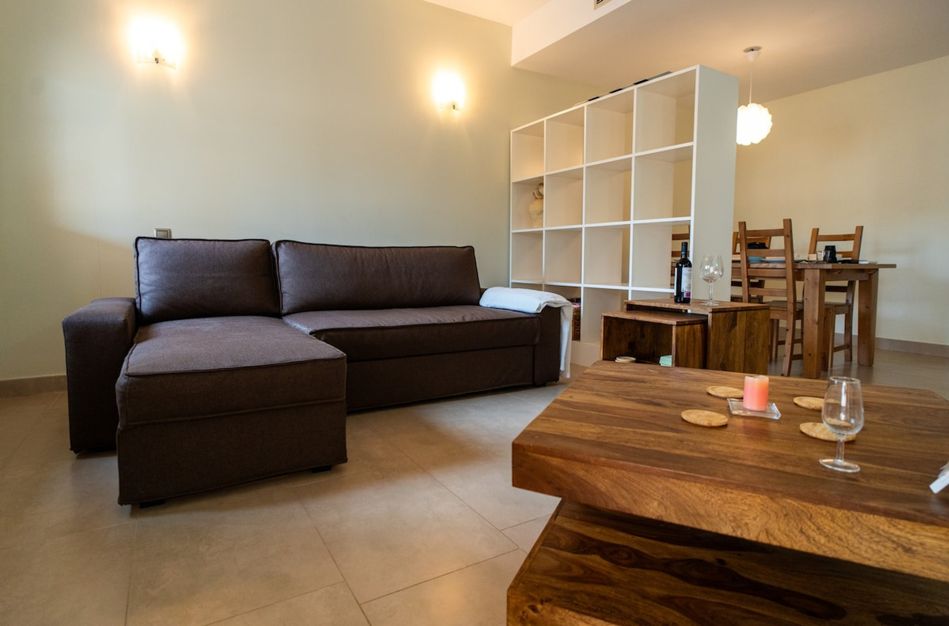 Living room image 1