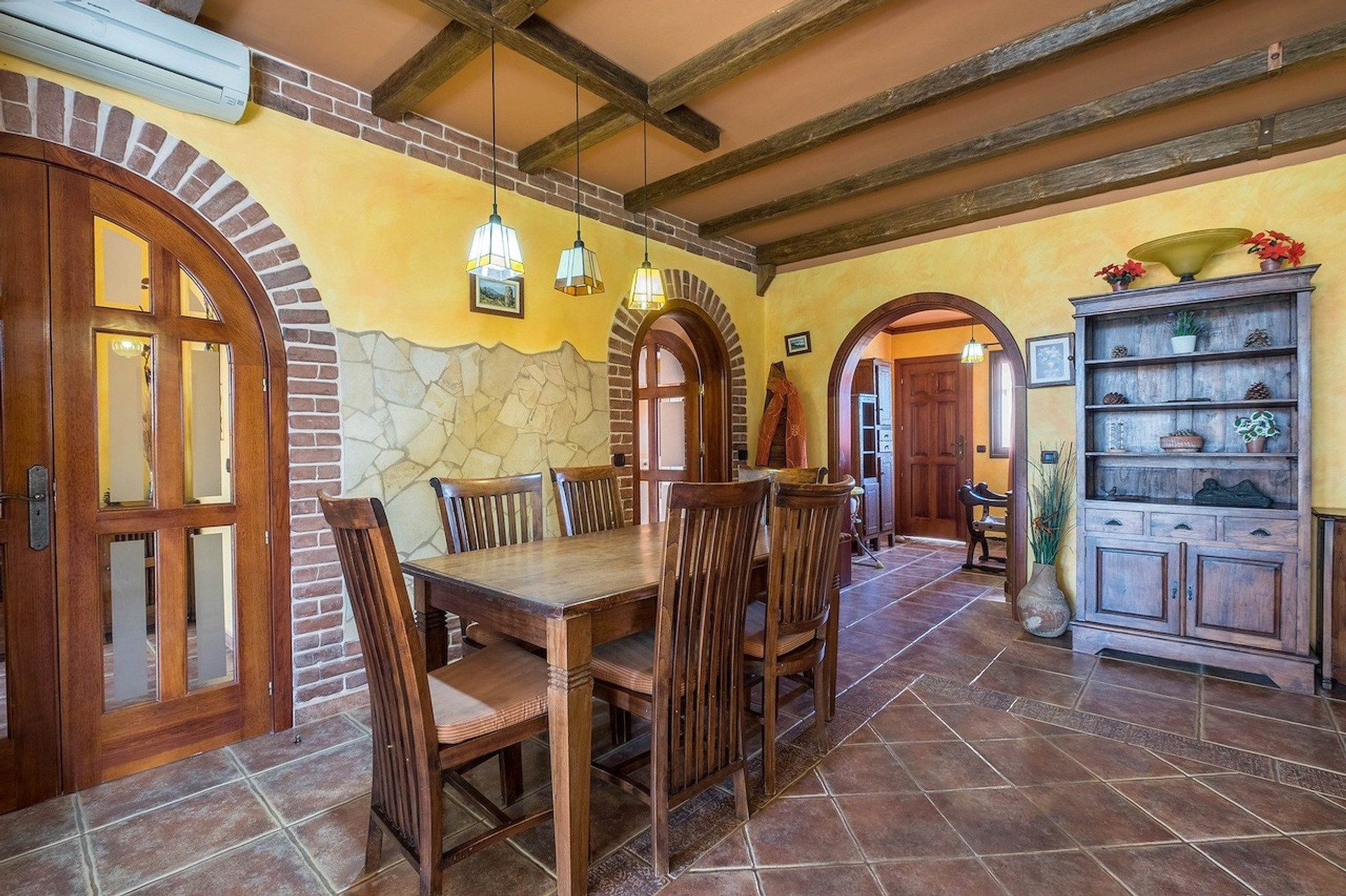 Shared dining Room