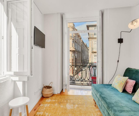 Splendid Stylish Flat w/ Balcony | Clérigos