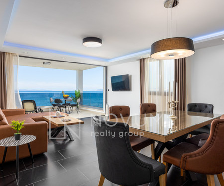 Lux-apartment at seafront - B5