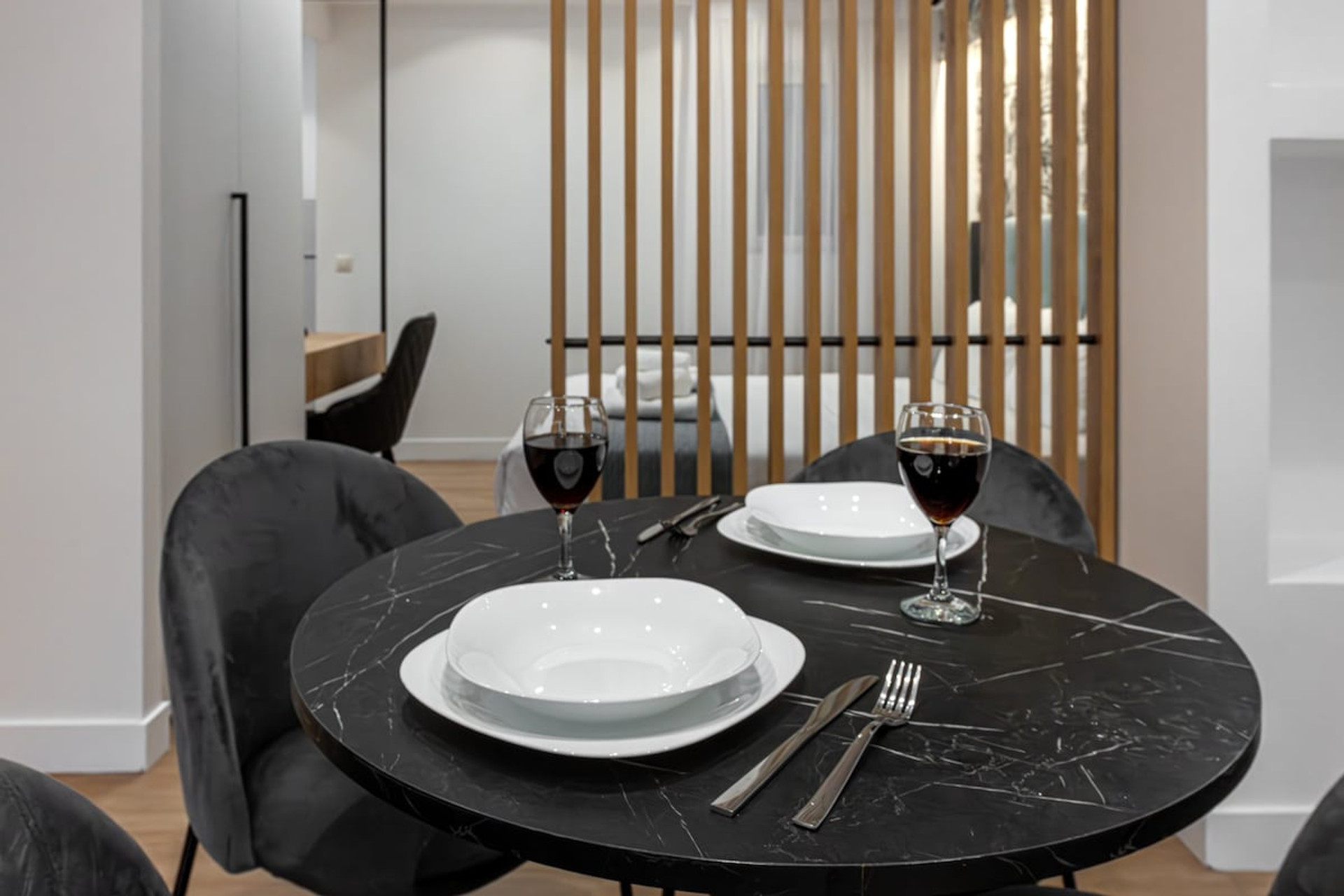 Dining area image 3