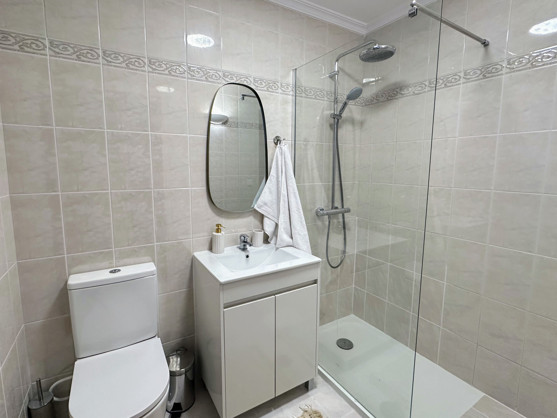 En Suite Bathroom