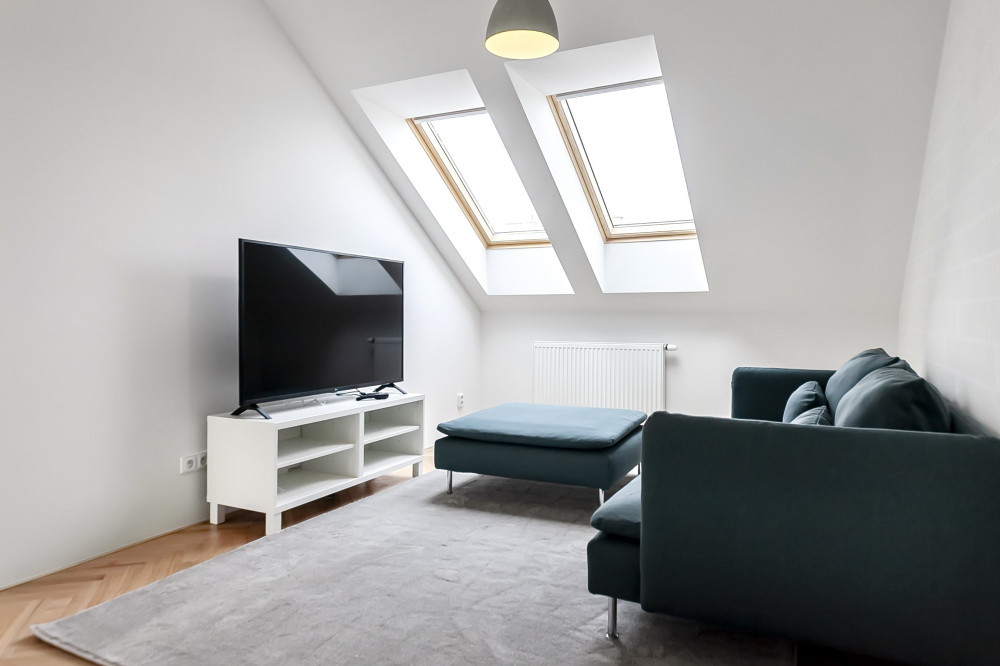 Brand new 3-bedroom maisonette with terrace