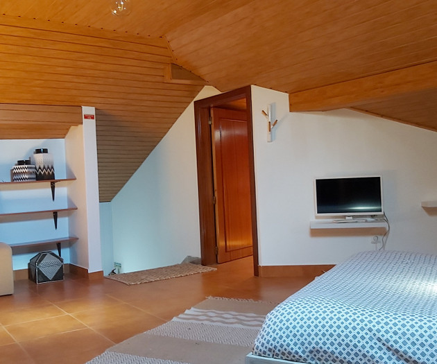 Country Room.