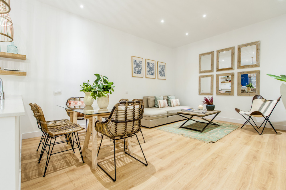 Cozy 2 bedroom apartment in the center of Madrid. preview
