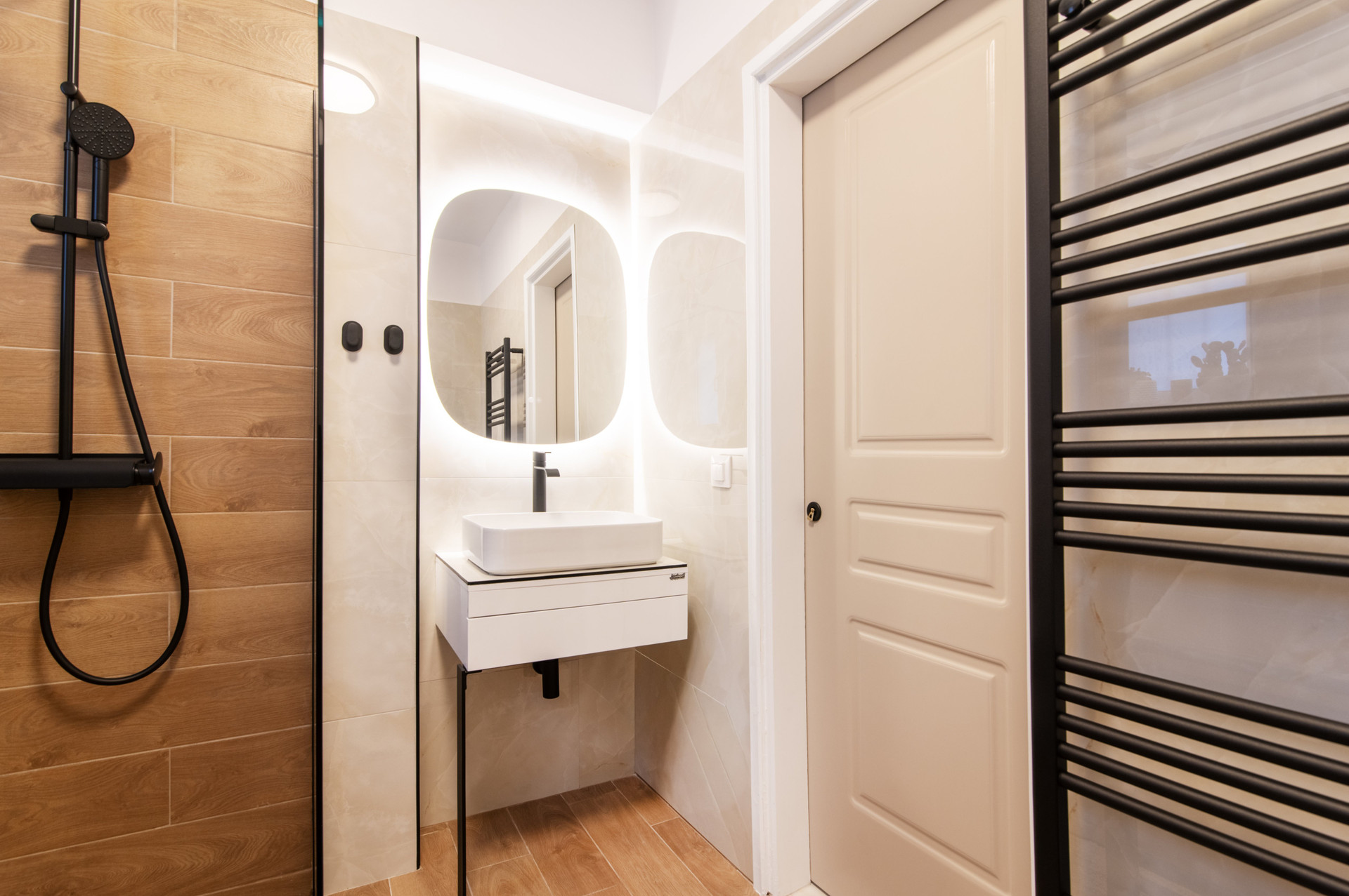 Modern bathroom with vanity sink