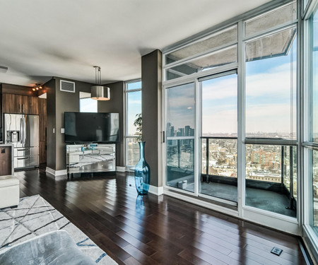 Stunning Penthouse Toronto 2 Bedrooms Amazing view