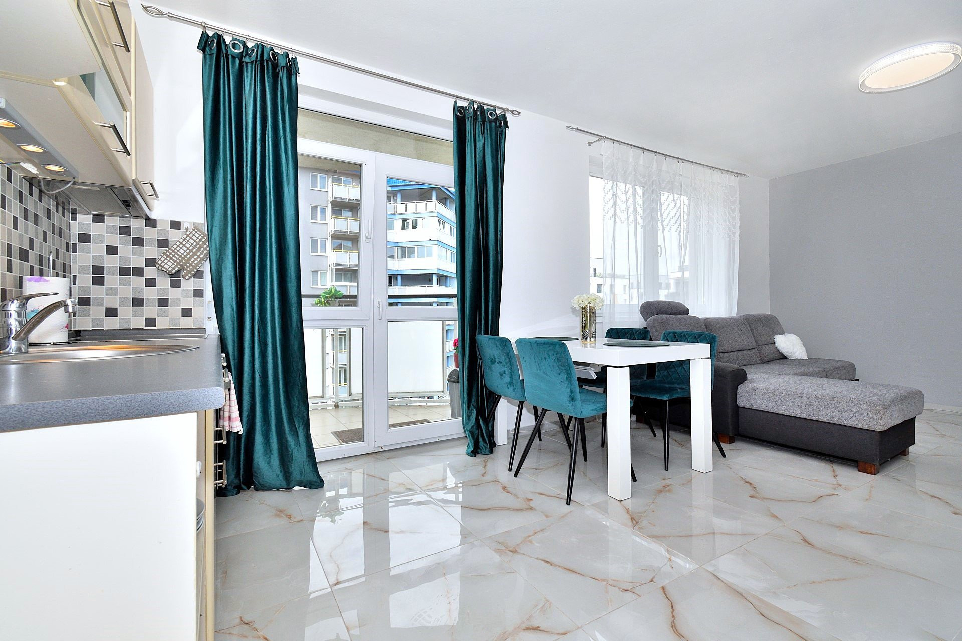 Living room with dining table