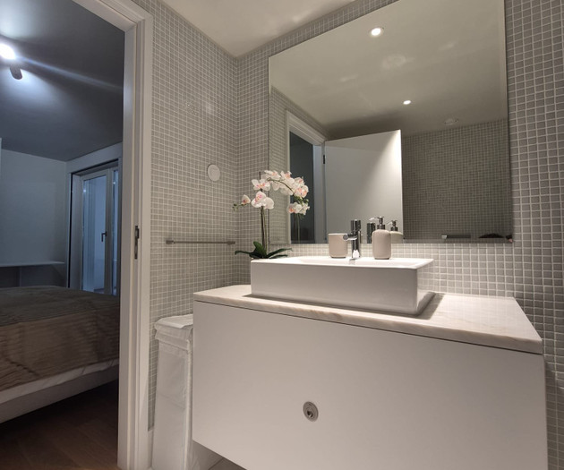 Elegant Retreat in Bijou Palace – Porto