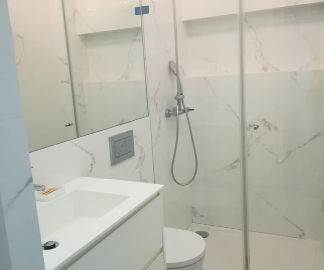 Campo Pequeno, T1 Lisbon center. No deposit