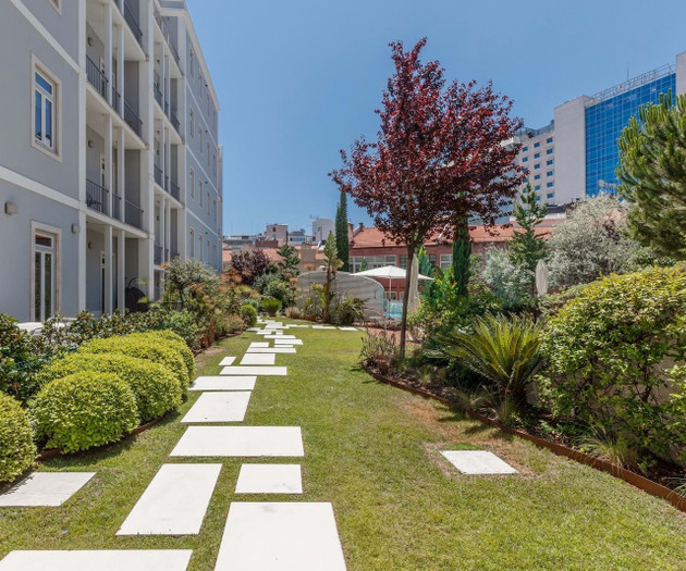 Sottomayor Penthouse in the heart of Lisbon w pool