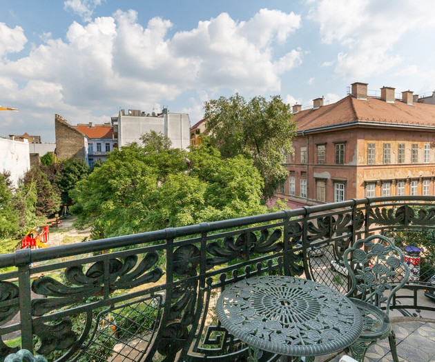 City Center Grand Luxury | 3BR/3BT/Sauna/Terrace