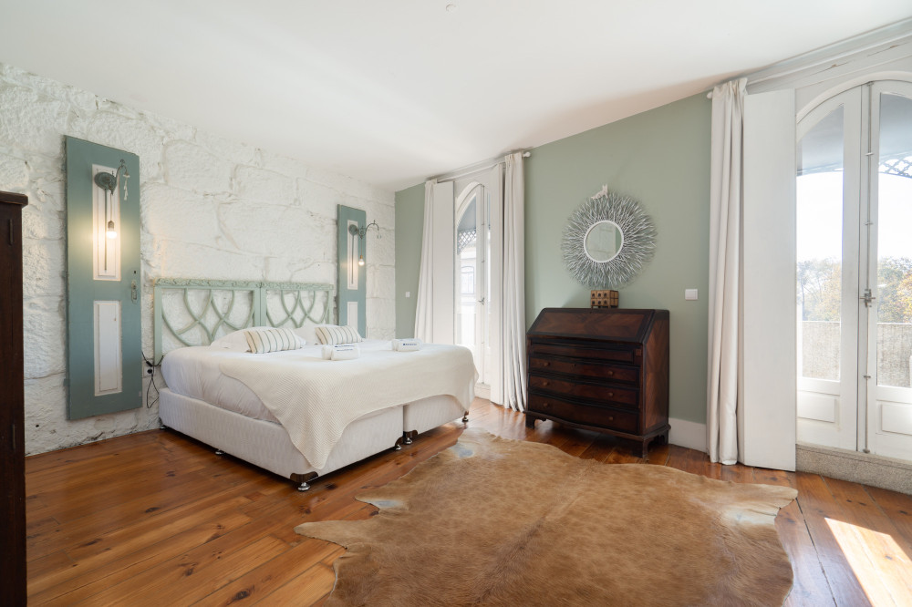 Rustic Elegant Flat | Terrace preview
