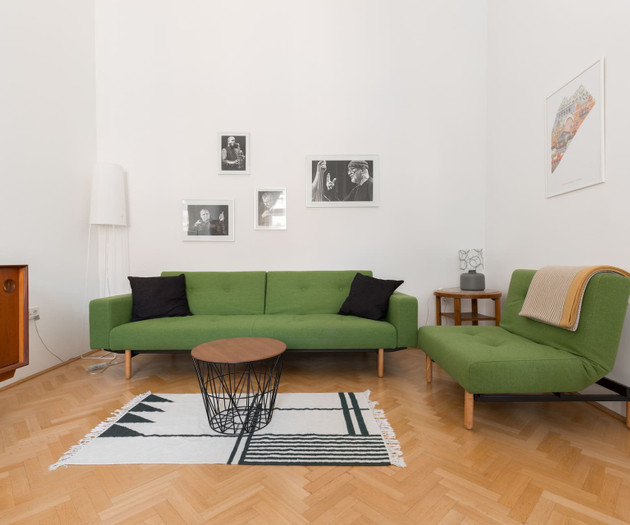 Unique design apartment next to Opera