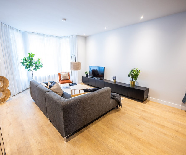Sleek City Center 2BDR Apartment VP
