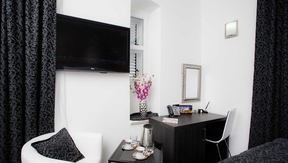 Sleep Split UNESCO Heritage Residential Units preview