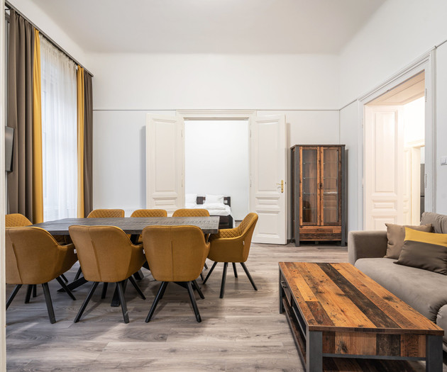 Modern 2-bedroom apartment with monthly cleaning
