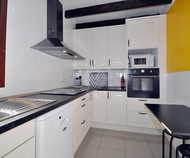Can Roses is a charming holiday apartment for two 