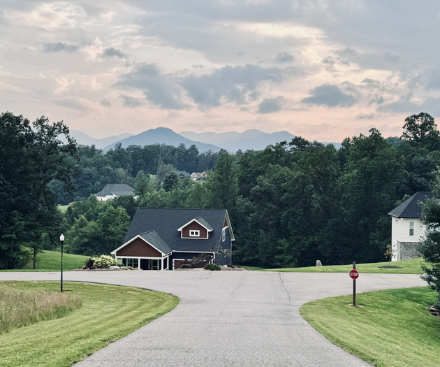 Modern Mountain Home near Asheville | Pool