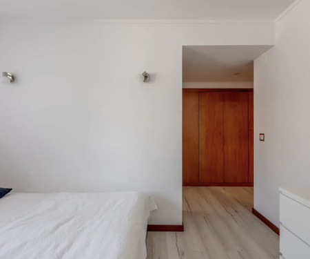 Spacious 3 bedroom apartment in Lisbon