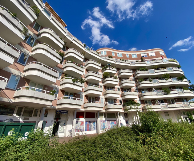 TOP location/ metro/ nature/ suitable for students