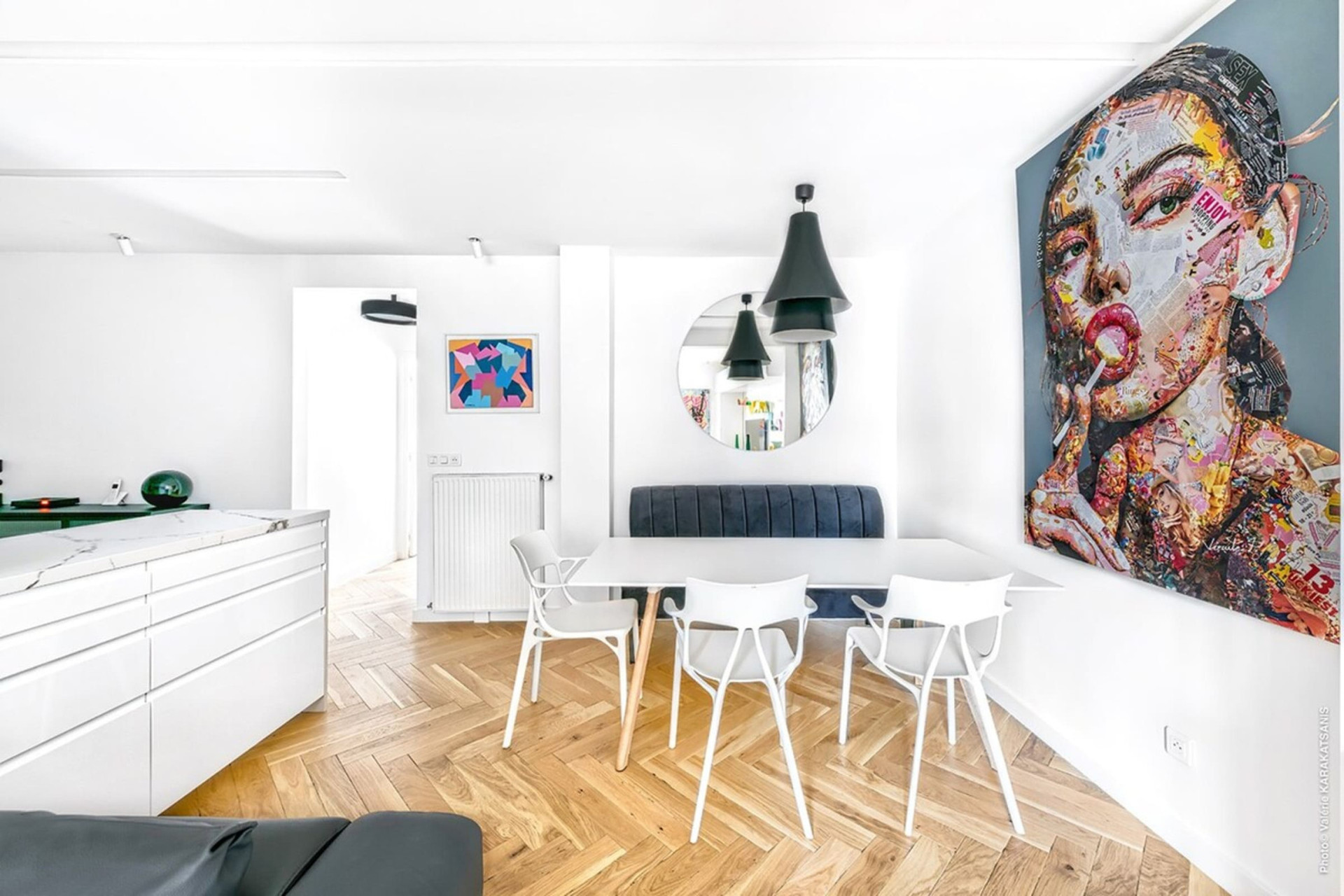 dining area, dining table
