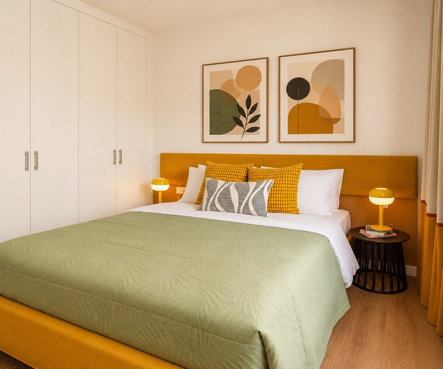 Second bedroom with wardrobe