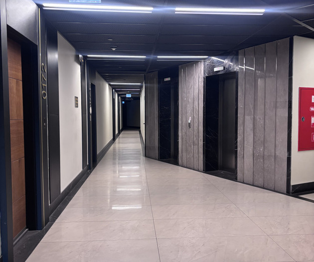 Luxury 1BR Apartment in Benesta Centro with Indoor