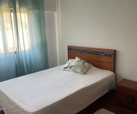 Cozy Room for Rent in Almada