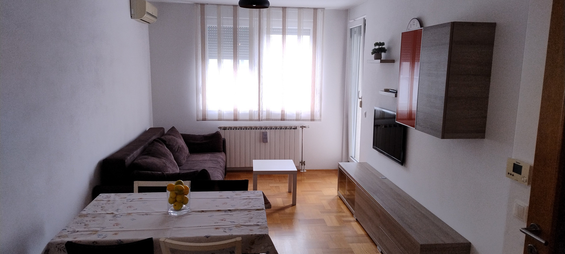 Living and dining area
