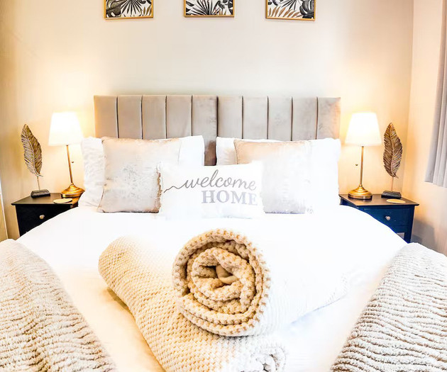 Premium 5-Bed Detached House | Contractor Ready