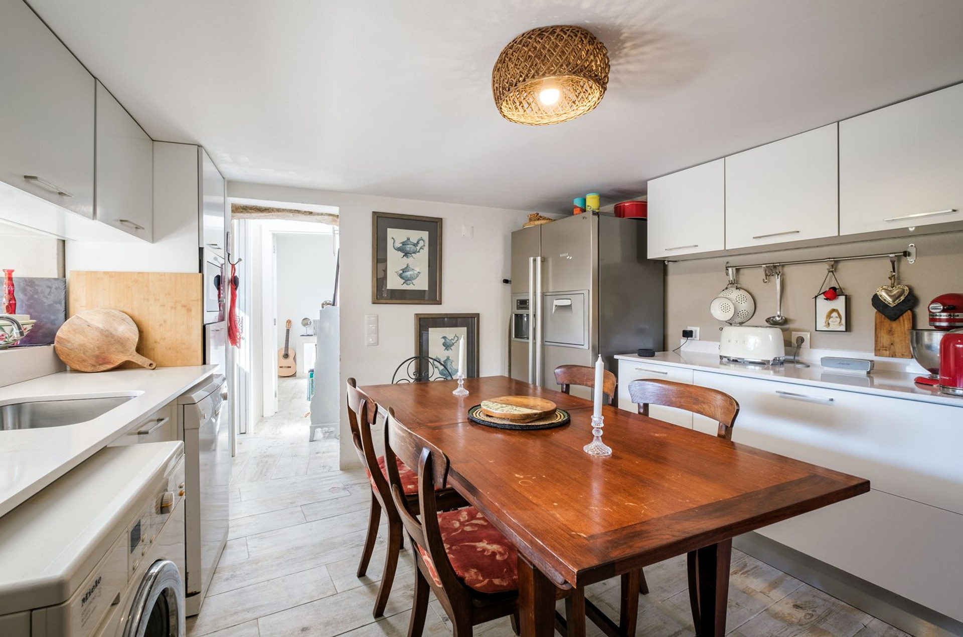 Well equipped kitchen
