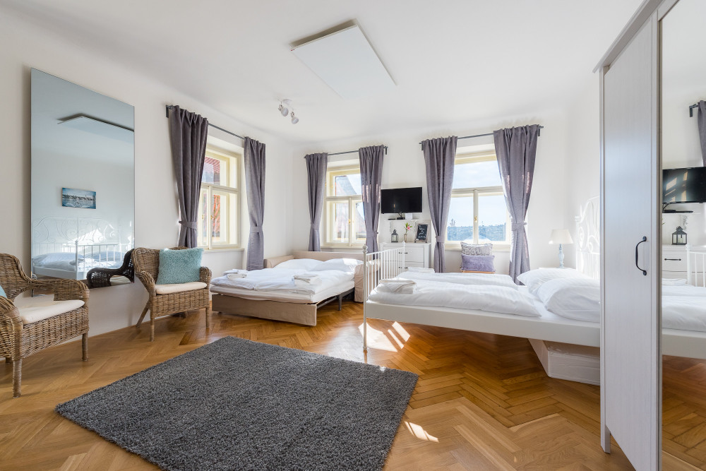 Kafka Apartment preview