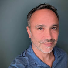 Ari F.