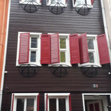 Landlords photo