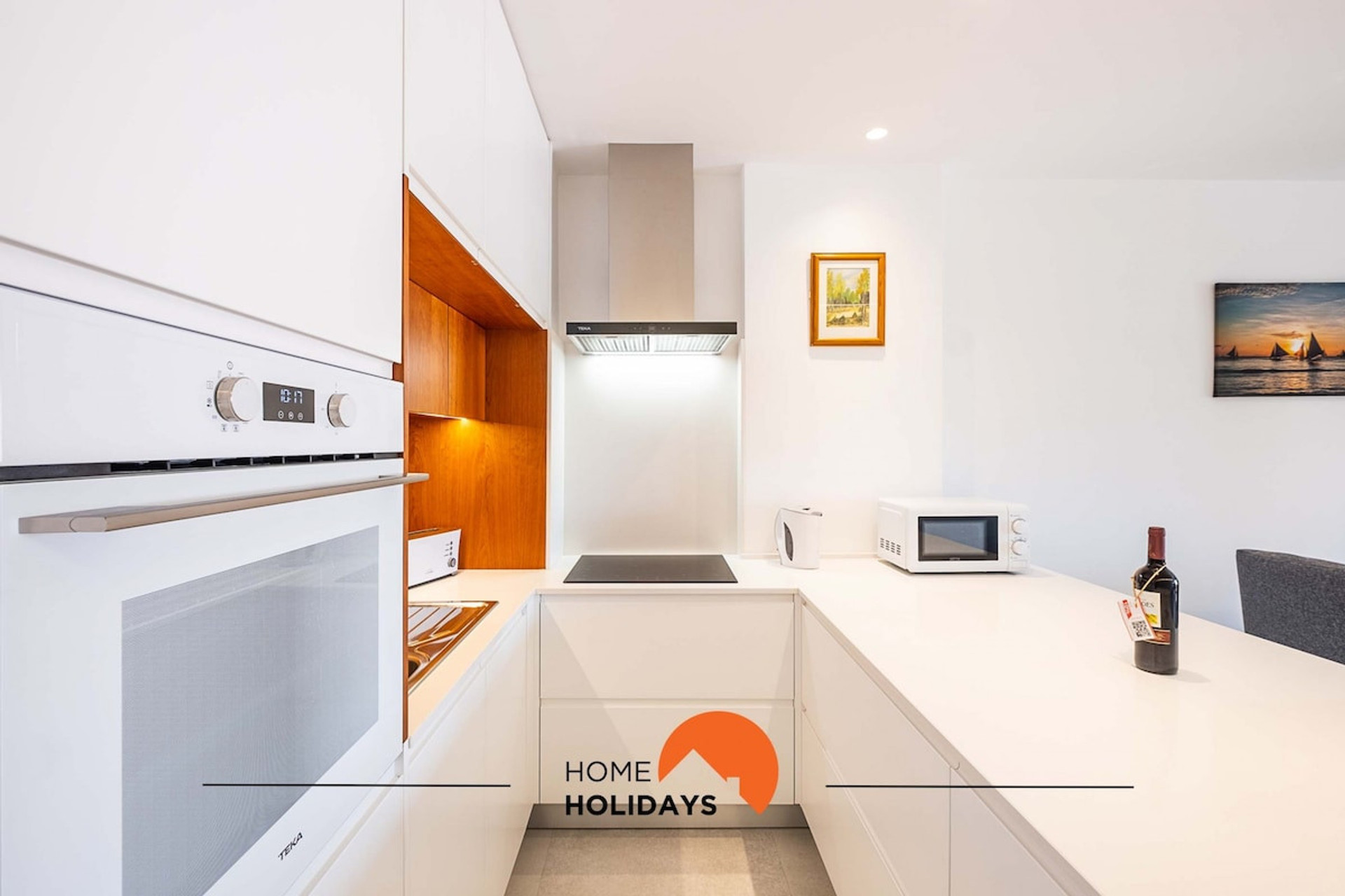 Equipped kitchen