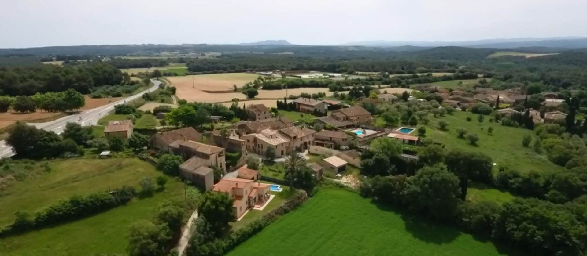 Pueblo de encanto, Llampaies - Alt Empordà