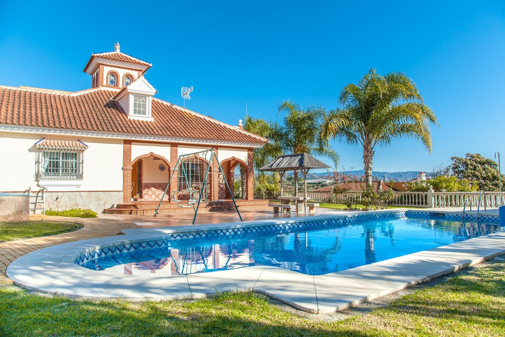 Cubo's Villa Catalina preview
