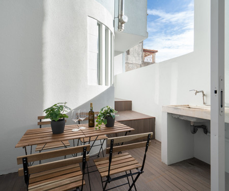 Rustic Central Flat | Terrace