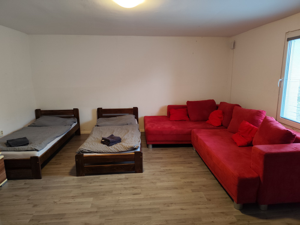Family house after reconstruction, 3x parking preview